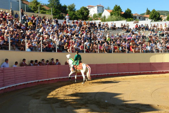 Tourada-201014